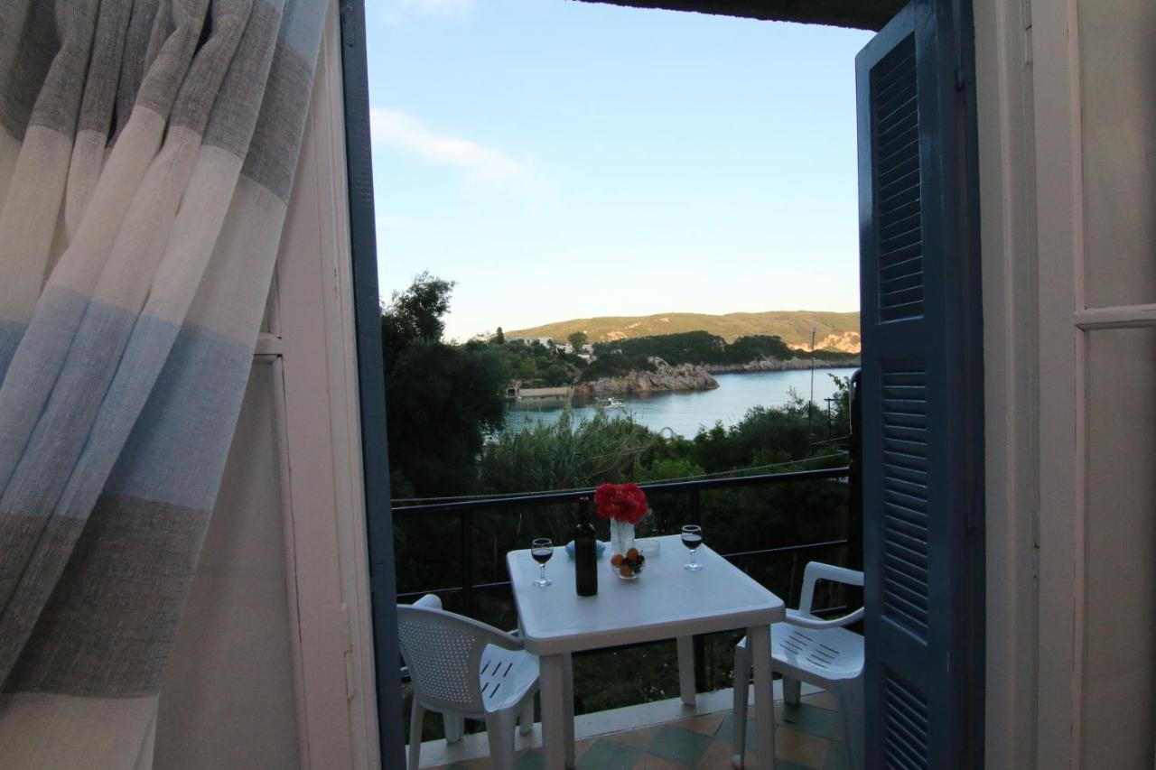 Apartamento Sea Breeze Paleokastritsa Exterior foto